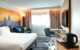 Novotel Paris 14 Porte D'Orleans